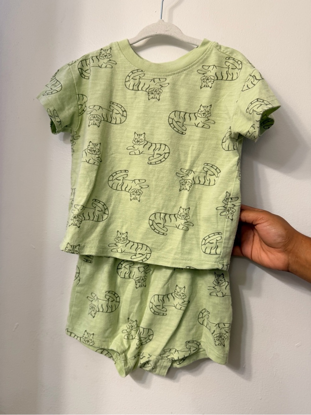 Kids Short Set with tiger Print - Light Green